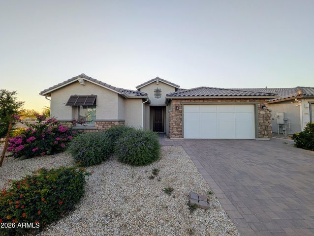 5902 N 86TH Drive, Glendale, AZ 85305