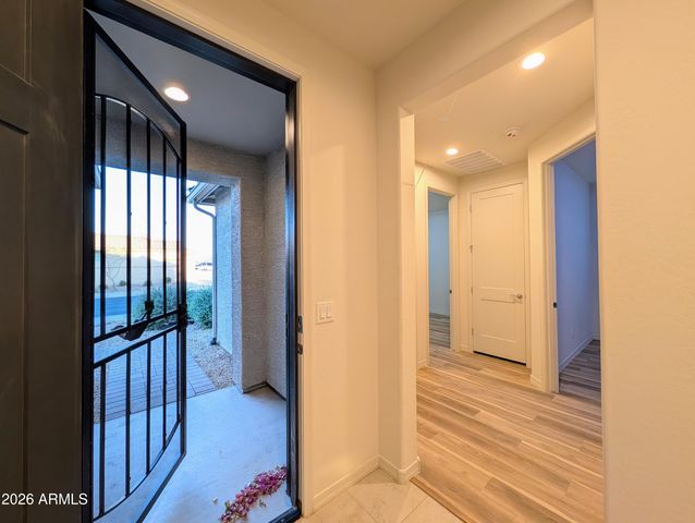 5902 N 86TH Drive, Glendale, AZ 85305