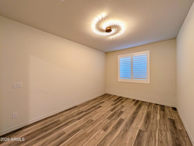 5902 N 86TH Drive, Glendale, AZ 85305