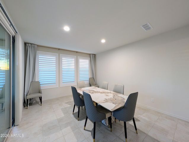 5902 N 86TH Drive, Glendale, AZ 85305