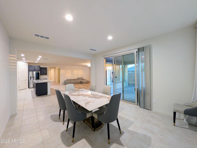 5902 N 86TH Drive, Glendale, AZ 85305