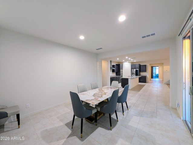 5902 N 86TH Drive, Glendale, AZ 85305