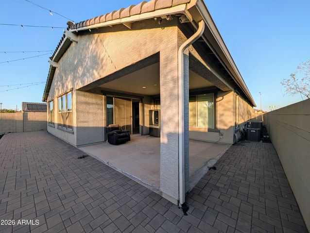 5902 N 86TH Drive, Glendale, AZ 85305