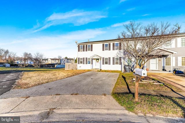 37 HERON CT, Newark, DE 19702