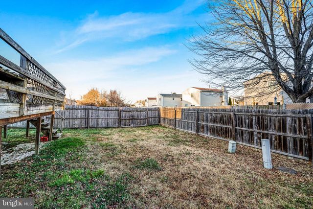 37 HERON CT, Newark, DE 19702