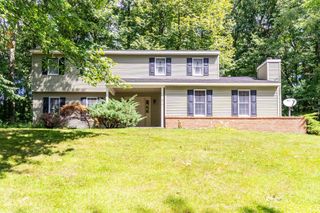 870 W Niblick Court, Angola, IN 46703