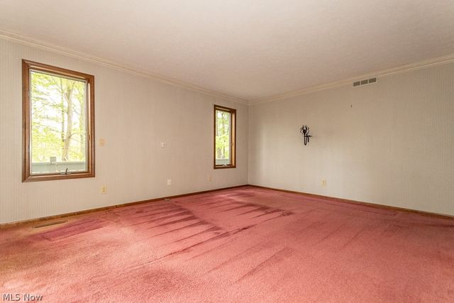 11530 Blackberry Lane, Chesterland, OH 44026