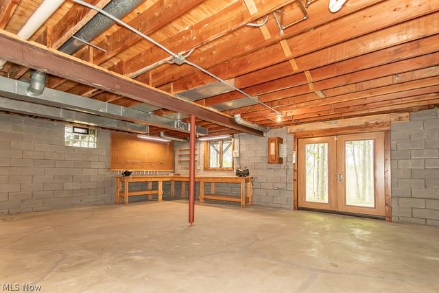 11530 Blackberry Lane, Chesterland, OH 44026