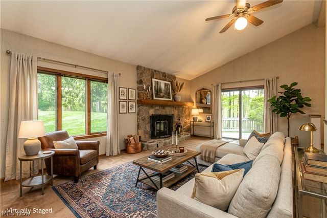 11530 Blackberry Lane, Chesterland, OH 44026