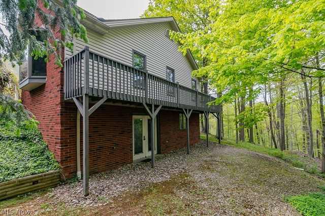 11530 Blackberry Lane, Chesterland, OH 44026