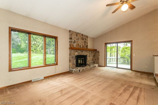 11530 Blackberry Lane, Chesterland, OH 44026
