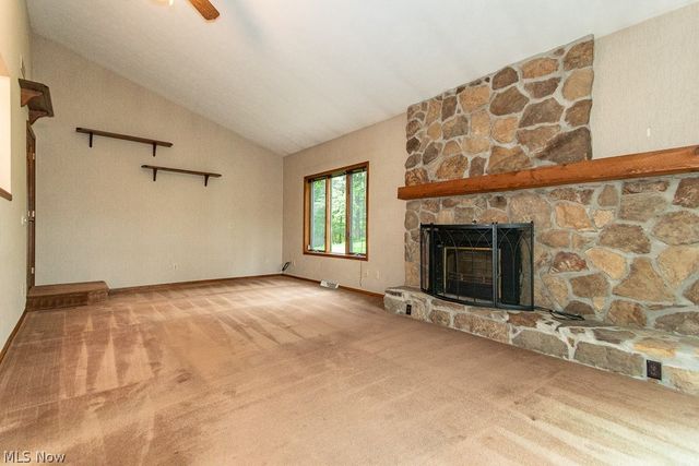 11530 Blackberry Lane, Chesterland, OH 44026