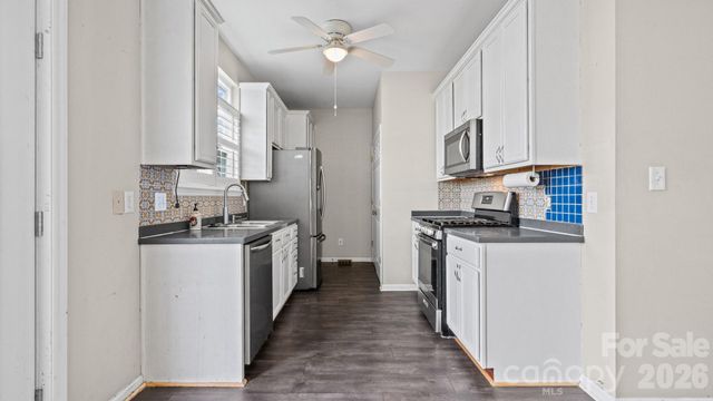 125 Forest Ridge Road, Mooresville, NC 28117