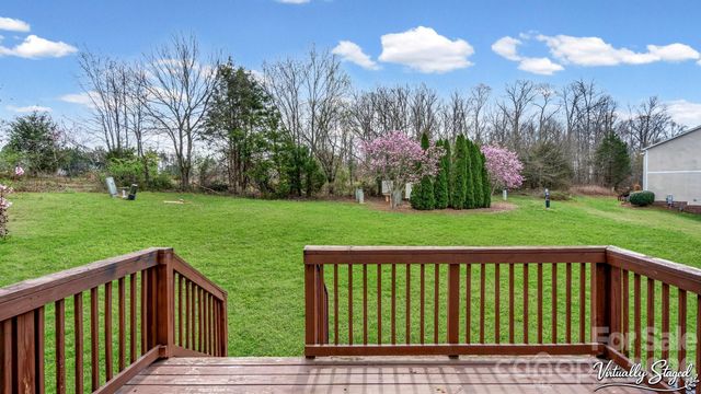 125 Forest Ridge Road, Mooresville, NC 28117