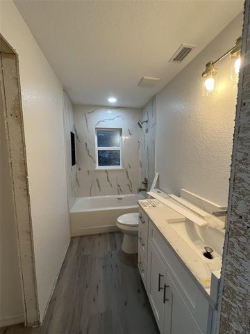 11 SEQUOIA LOOP PLACE, Ocklawaha, FL 32179