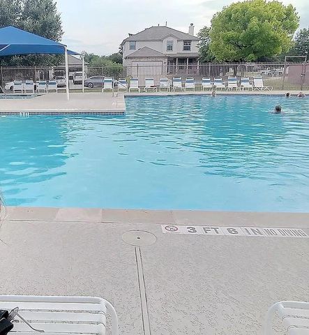 261 Amber Ash DR, Kyle, TX 78640