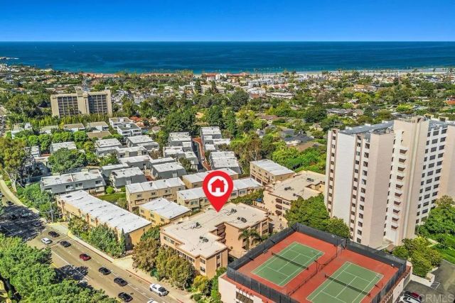 2420 Torrey Pines Road B202, La Jolla, CA 92037