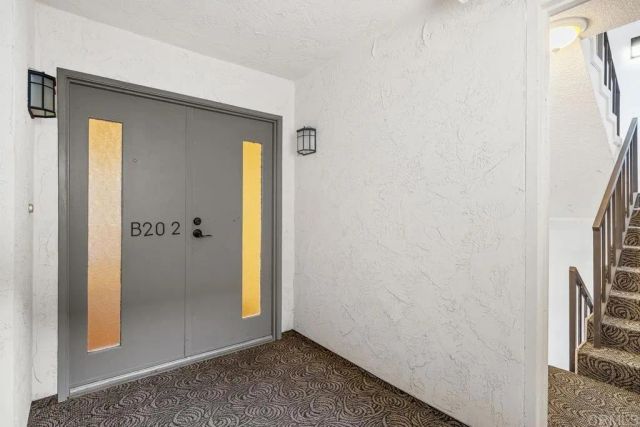 2420 Torrey Pines Road B202, La Jolla, CA 92037