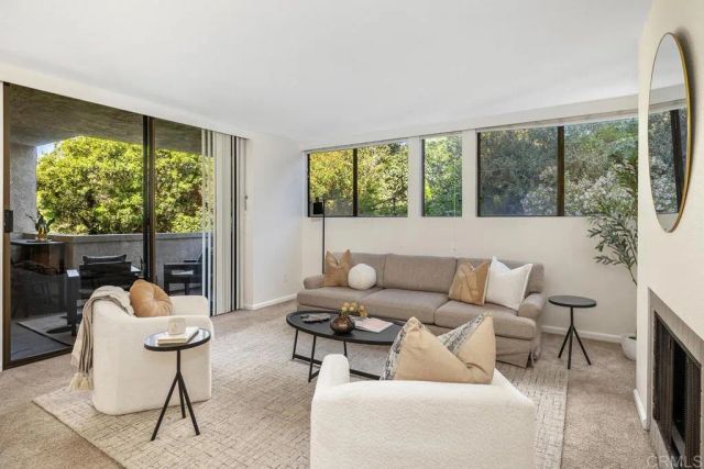 2420 Torrey Pines Road B202, La Jolla, CA 92037