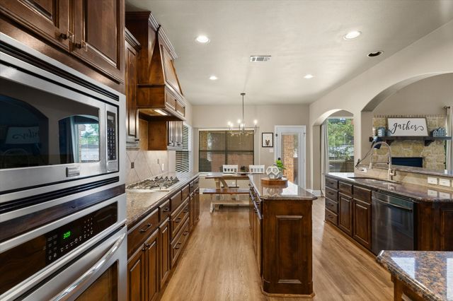 8012 Red River Run, North Richland Hills, TX 76180