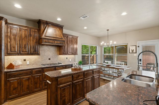 8012 Red River Run, North Richland Hills, TX 76180