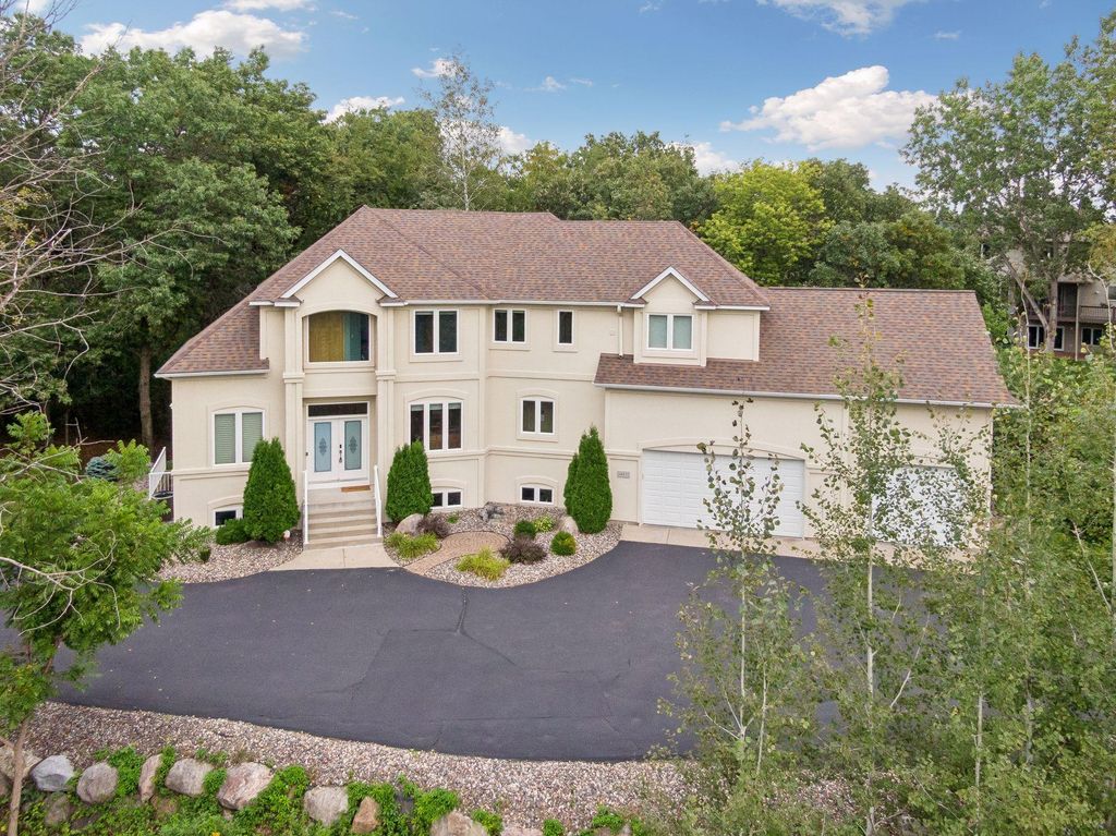 14831 Lac Lavon Drive, Burnsville, MN 55306 — exterior