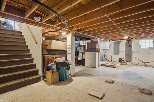 8866 Marsh Road, Clay Twp, MI 48001