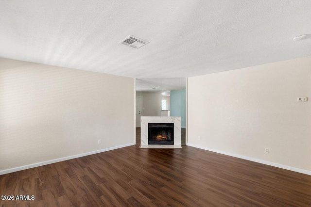 330 W TONOPAH Drive 5, Phoenix, AZ 85027