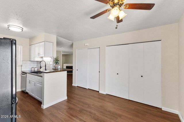 330 W TONOPAH Drive 5, Phoenix, AZ 85027
