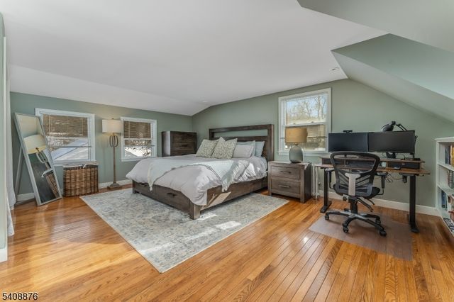 552 Foothill Rd, Bridgewater Twp., NJ 08807