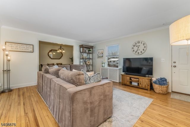 552 Foothill Rd, Bridgewater Twp., NJ 08807