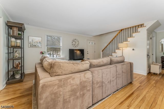 552 Foothill Rd, Bridgewater Twp., NJ 08807