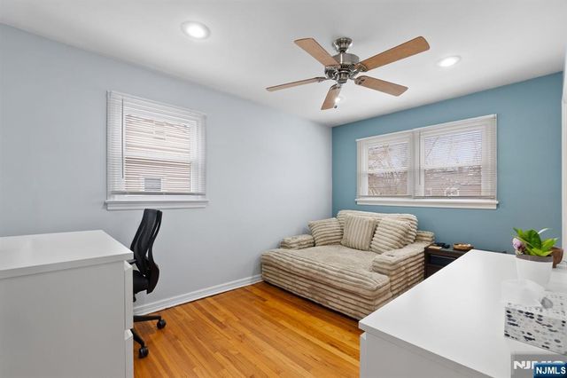 34 Seminole Avenue, Oakland, NJ 07436