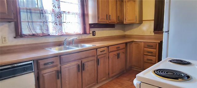 4455 E Kitridge Road, Bath Twp, OH 45424