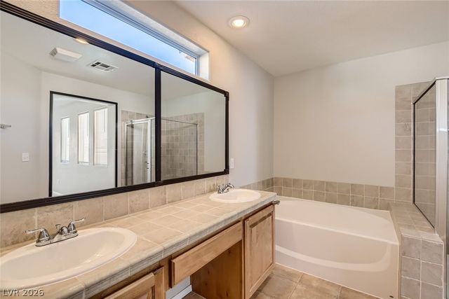 8348 Wildwood Glen Drive, Las Vegas, NV 89131