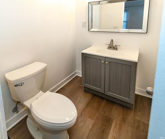 304 E Lincoln Avenue, Chandler, IN 47610