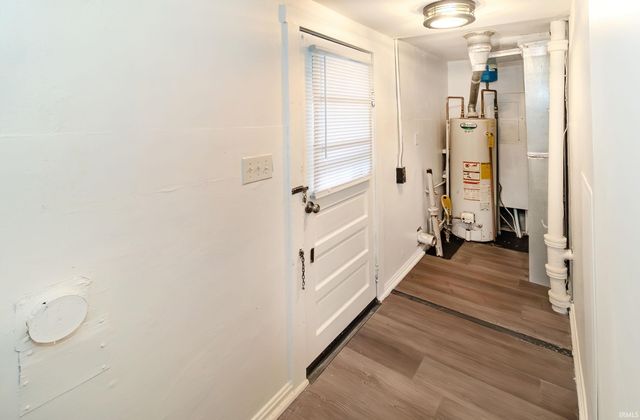 304 E Lincoln Avenue, Chandler, IN 47610