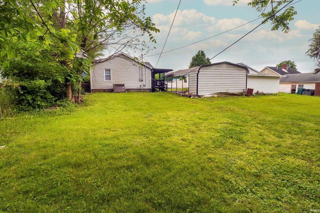 304 E Lincoln Avenue, Chandler, IN 47610