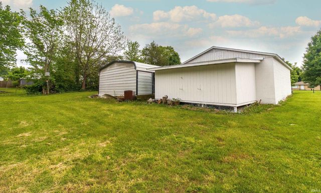 304 E Lincoln Avenue, Chandler, IN 47610