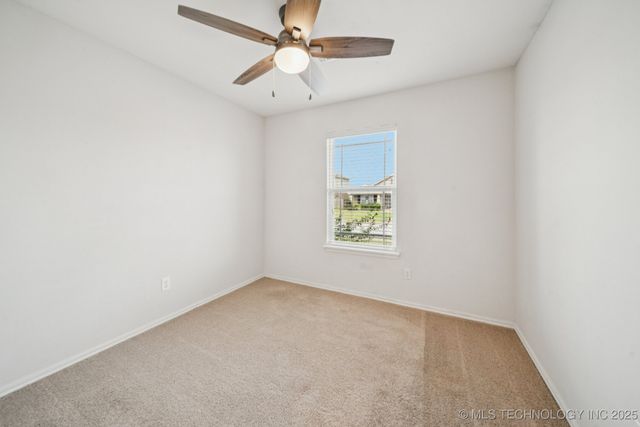 11009 N 147th East Avenue, Owasso, OK 74055