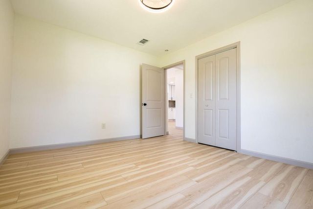 58 Hybiscus Court, Lake Jackson, TX 77566