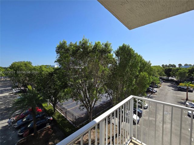11060 SW 196th Street 408, Cutler Bay, FL 33157