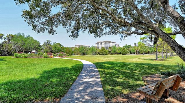 2721 RIVERBLUFF PLACE V-50, Sarasota, FL 34231