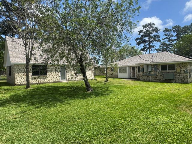 9911 Bayou Woods Drive, Baytown, TX 77521