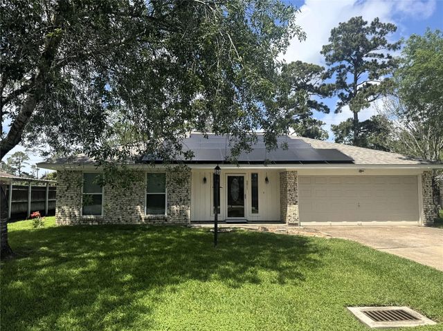 9911 Bayou Woods Drive, Baytown, TX 77521