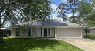 9911 Bayou Woods Drive, Baytown, TX 77521