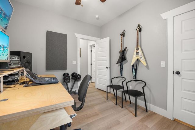 8 Butterfly ST, Wimberley, TX 78676