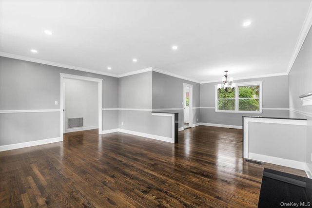 85 Franklin Avenue 1, Harrison, NY 10528