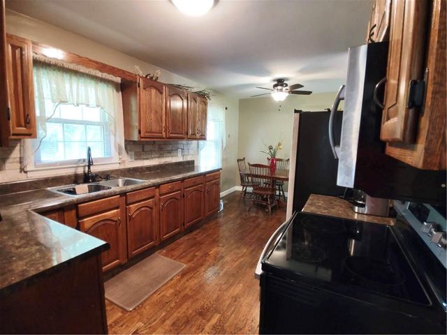 1517 Cave Spring SW Road, Rome, GA 30161