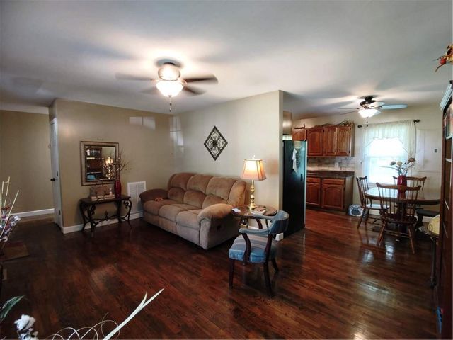 1517 Cave Spring SW Road, Rome, GA 30161